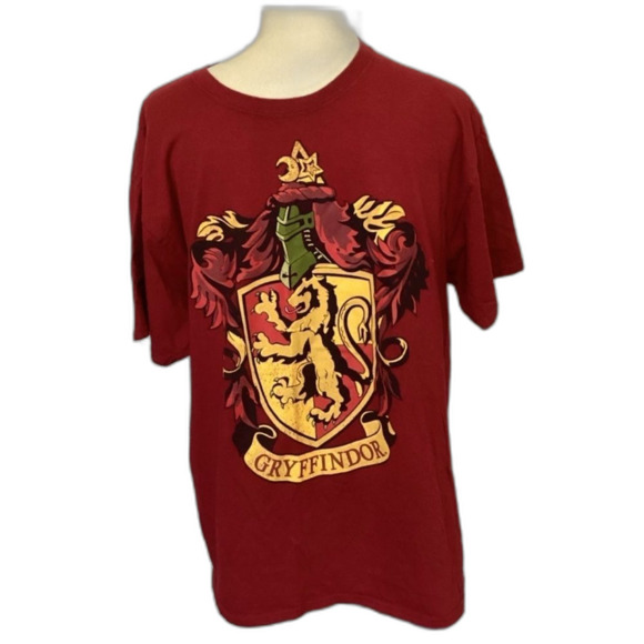 Harry Potter  Wizarding World Gryffindor Men’s Size Large 100% Cotton T-Shirt - Picture 1 of 7